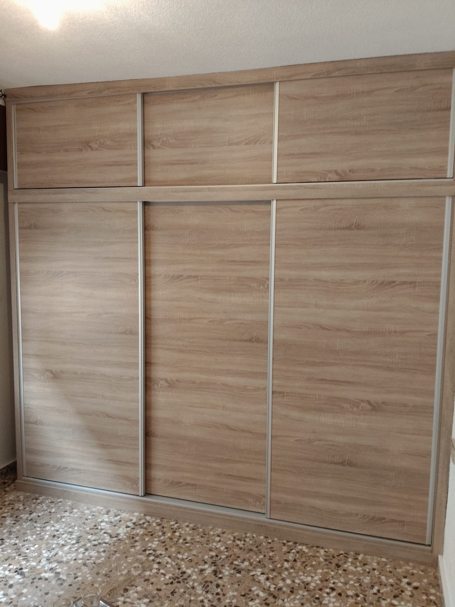 Made-to-measure fitted wardrobe in a home in Guardamar del Segura